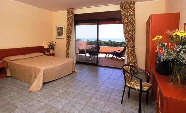 Conte Di Cabrera Hotel Club Pozzallo Ngoại thất bức ảnh